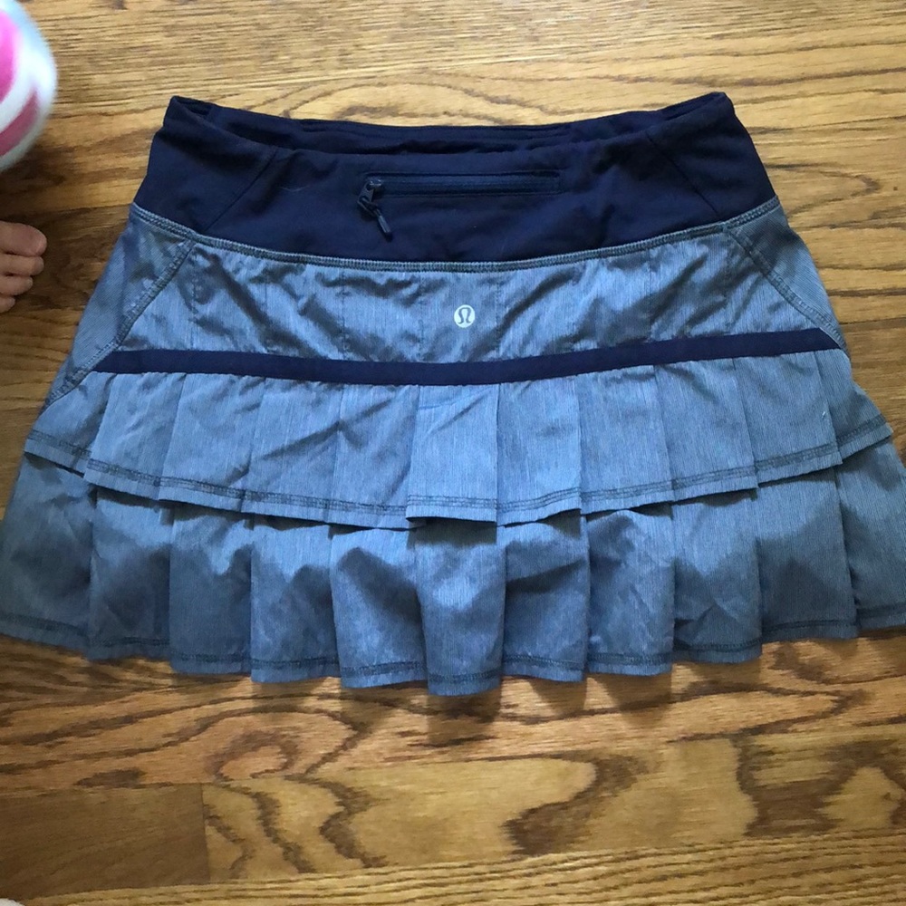 Lululemon Skirt so 4